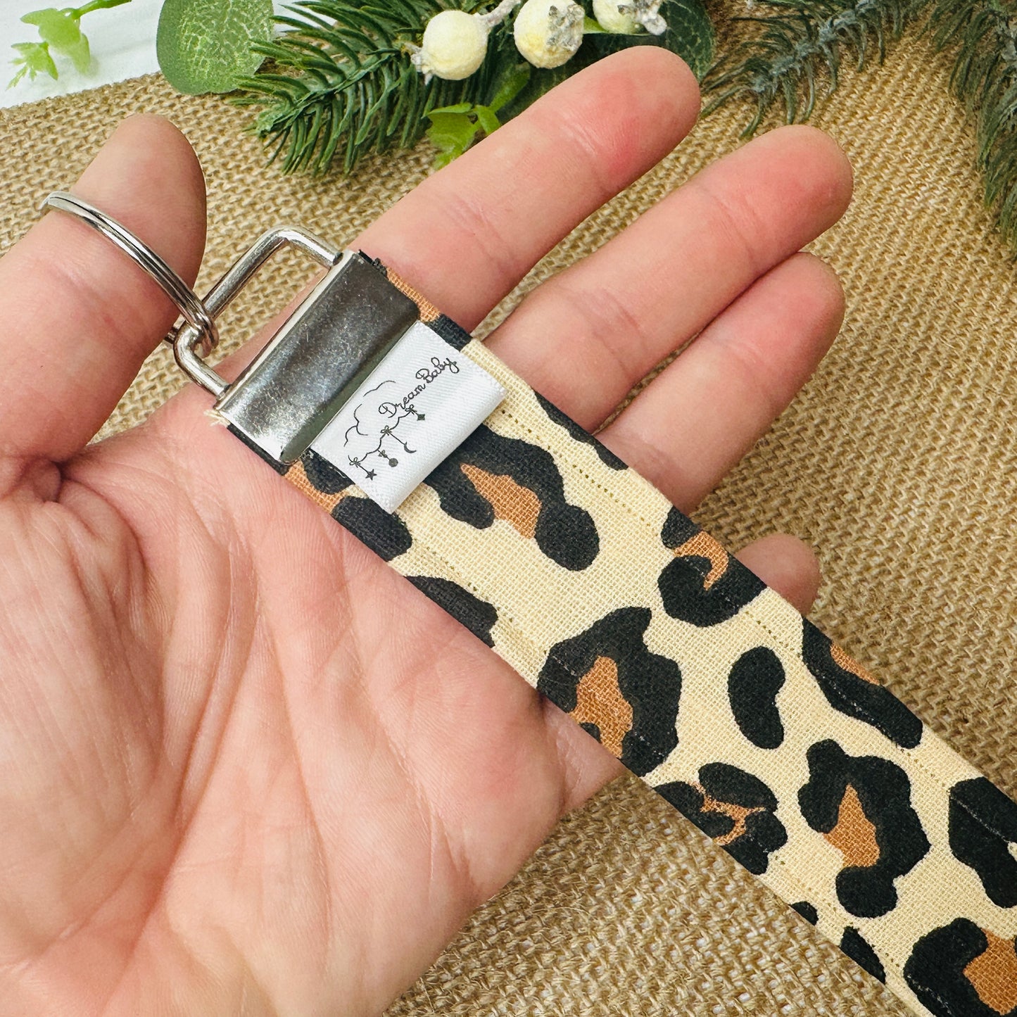 wristlet keychain accessory