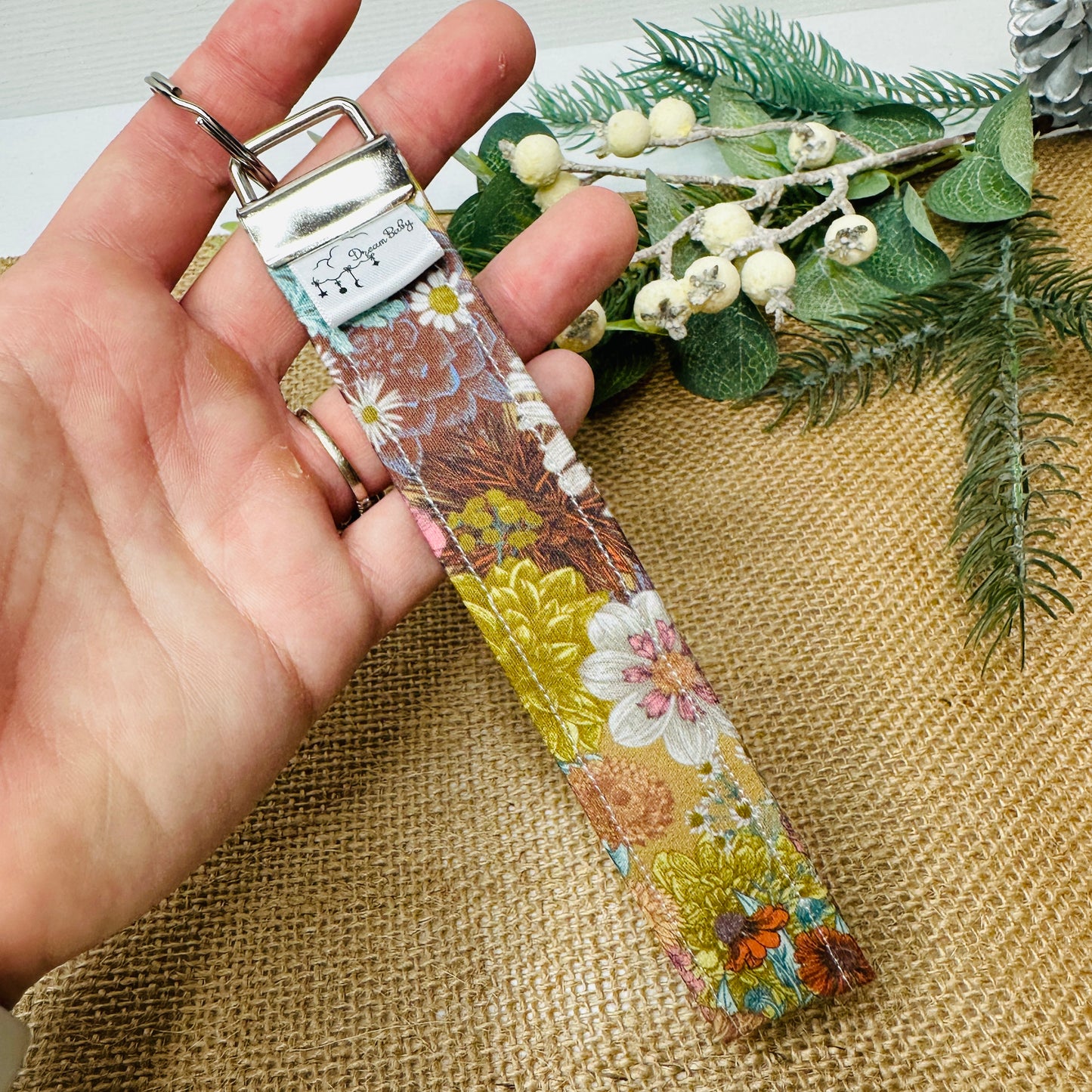 wristlet keychain accessory