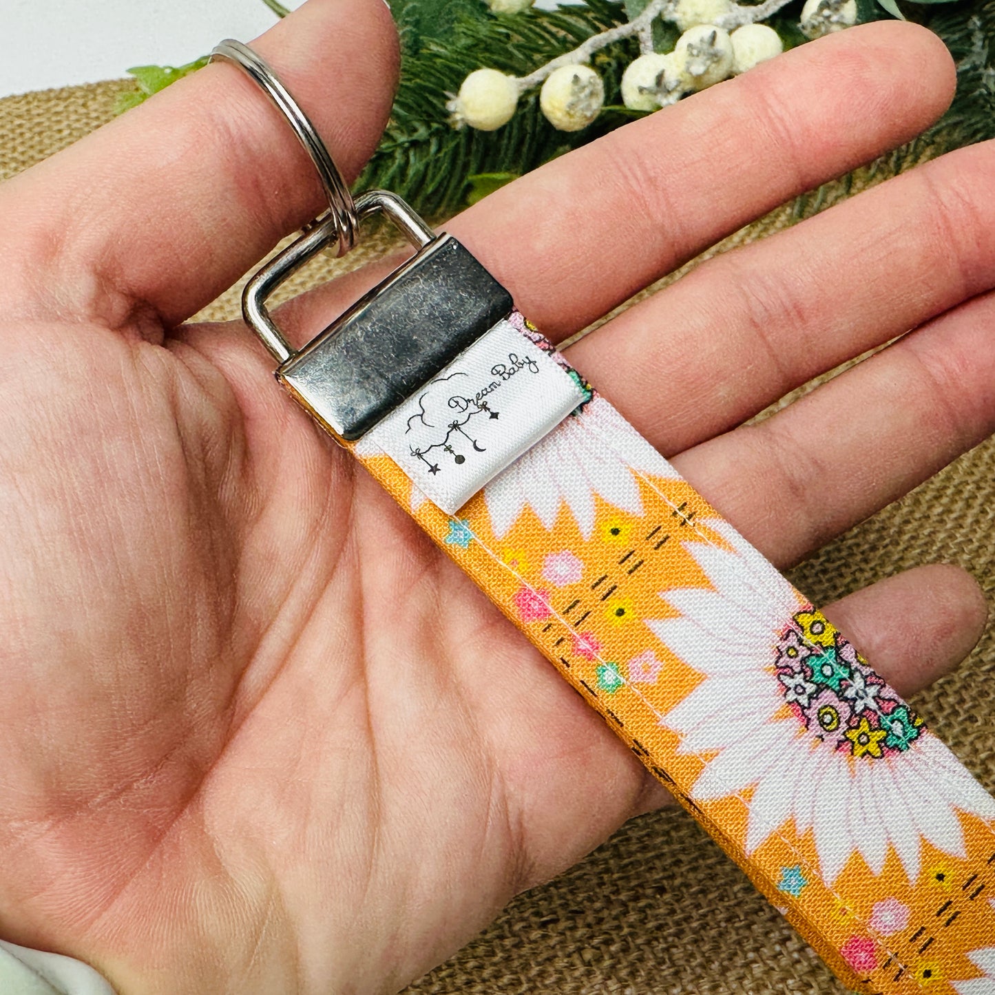 wristlet keychain accessory