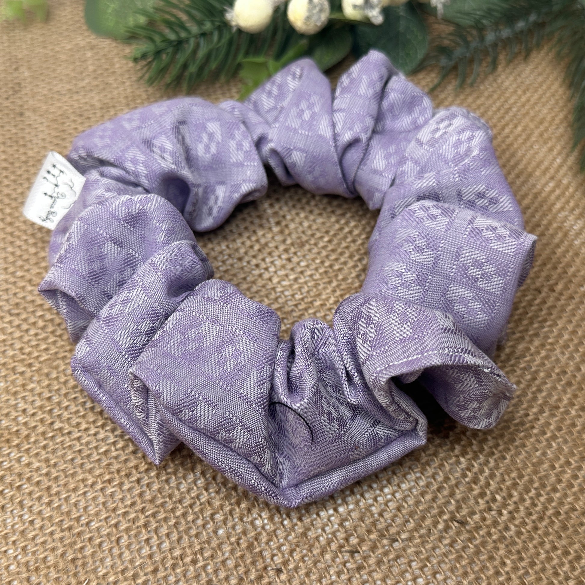 hair scrunchie patterned accessory